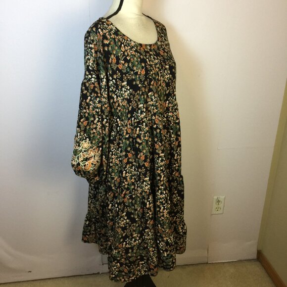Solitaire Dress Size L Womans Black Floral Balloon Sleeve Embroidered Flowy Boho - Picture 3 of 15
